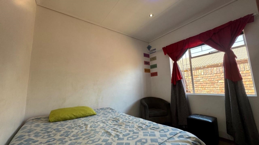 2 Bedroom Property for Sale in Diamant Park Northern Cape